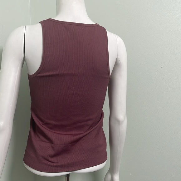 Athleta Aurora seamless ribbed tank tawny rose medium - Picture 8 of 8